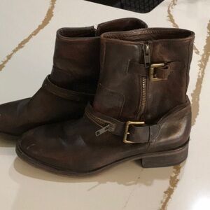 Treasure and Bond distressed booties 9.5